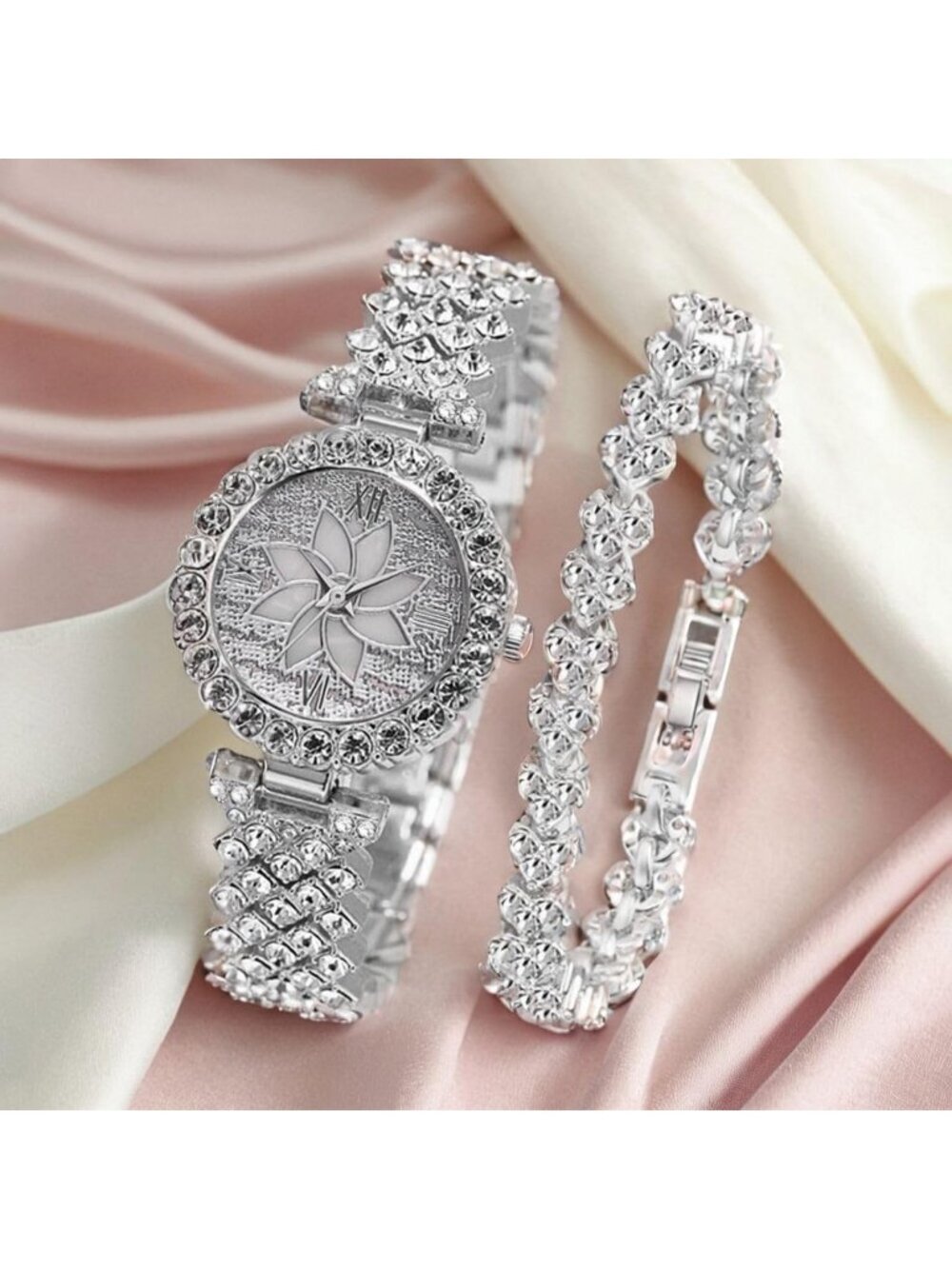 Womens Silver Analog Set Quartz Steel Band Diamonds Bracelets Luxury Wrist Watch - Picture 3 of 4